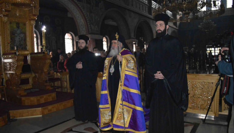 Γ’ Κατανυκτικός Εσπερινός στην Ι. Μ. Νεαπόλεως (ΦΩΤΟ)