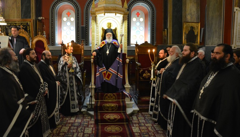 Ά Κατανυκτικός Εσπερινός στην Ι. Μητρόπολη Μαντινείας (ΦΩΤΟ)