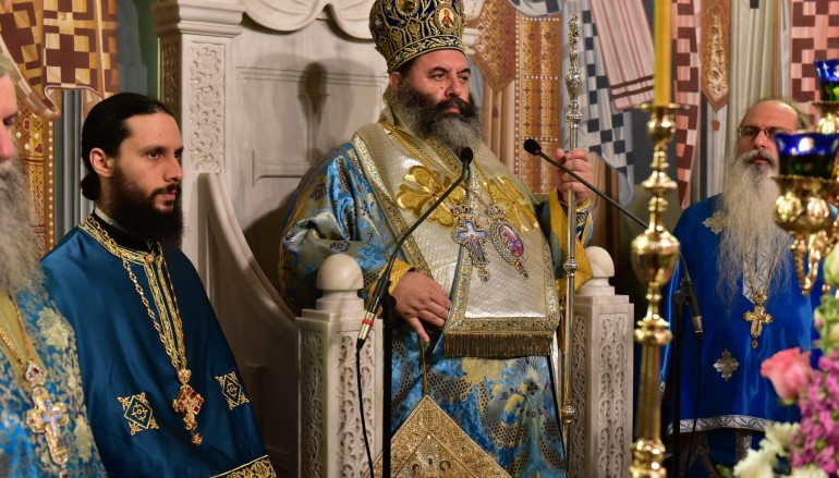 Μητροπολίτης Λαγκαδά: «Η Υπέρμαχος Στρατηγός σκεπάζει και φυλάει την Πατρίδα μας» (ΦΩΤΟ)