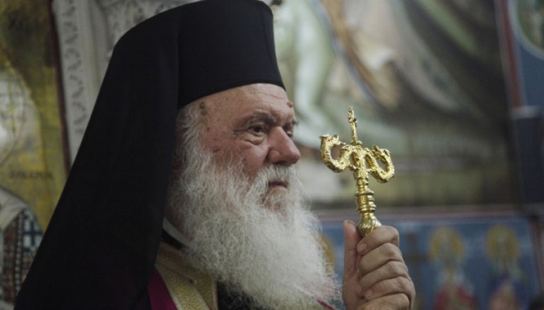 Αρχιεπίσκοπος: «Η Παναγία είναι η βοήθεια όσων έχουν ανάγκη» (ΦΩΤΟ)