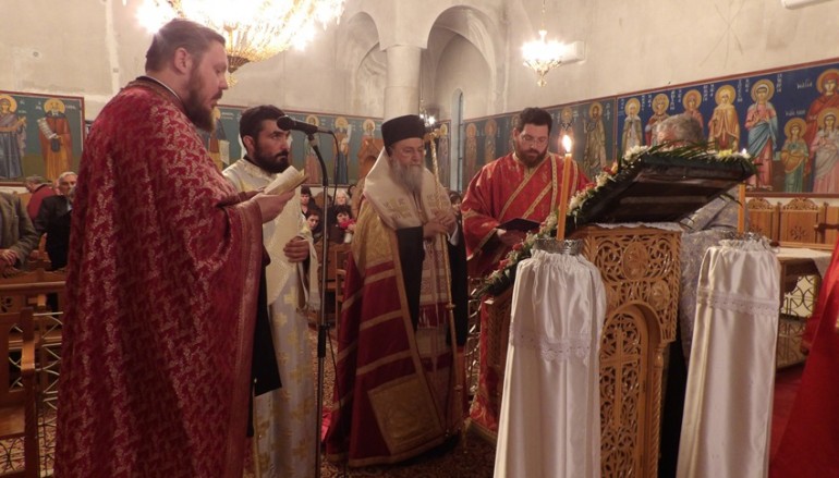 Ο Μητροπολίτης Κορίνθου στα Μερτικέικα για τους Γ’ Χαιρετισμούς (ΦΩΤΟ)
