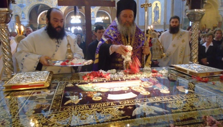 Ο εσπερινός της Αποκαθήλωσης στον Άγιο Ανδρέα Πατρών (ΦΩΤΟ)
