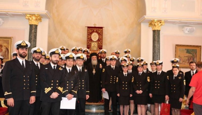 Στον Πατριάρχη Ιεροσολύμων το πλήρωμα της Ελληνικής Φρεγάτας «Ψαρά» (ΦΩΤΟ – ΒΙΝΤΕΟ)