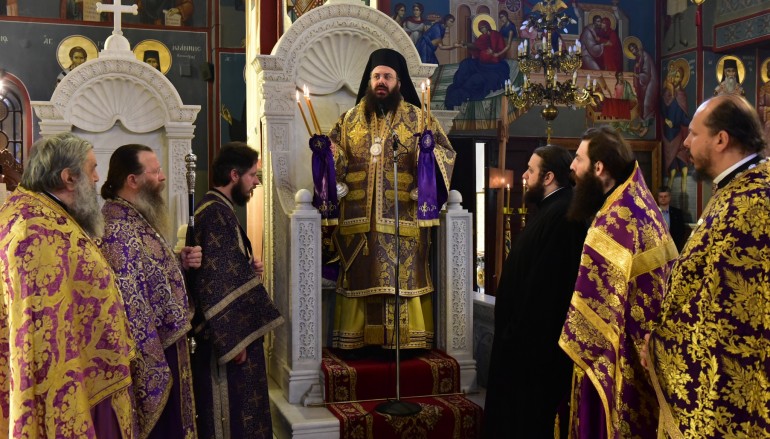 Προηγιασμένη Θ. Λειτουργία στο Λαγκαδά από τον Μητροπολίτη Τρίκκης (ΦΩΤΟ)