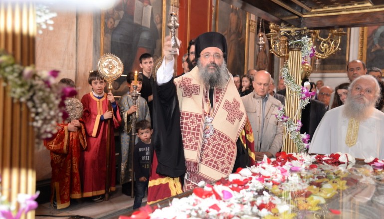 Ὁ Ἑσπερινός τῆς Ἀποκαθηλώσεως στήν Ι. Μητρόπολη Πατρῶν (ΦΩΤΟ – ΒΙΝΤΕΟ)