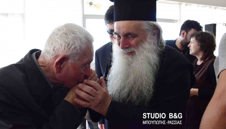 Ο Μητροπολίτης Αργολίδος στην τελετή ονοματοδοσία του Κολυμβητηρίου Ναυπλίου (ΦΩΤΟ)