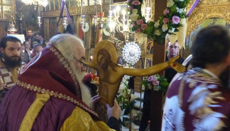 Η Αποκαθήλωση στην Ι. Μητρόπολη Καστορίας (ΦΩΤΟ – ΒΙΝΤΕΟ)