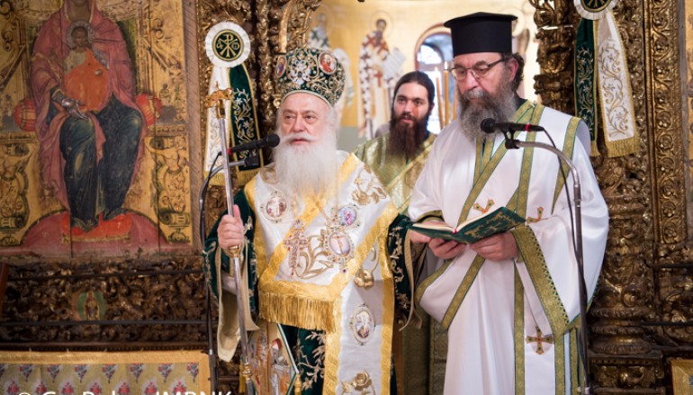 Χειροτονία διακόνου από τον Μητροπολίτη Βεροίας (ΦΩΤΟ)
