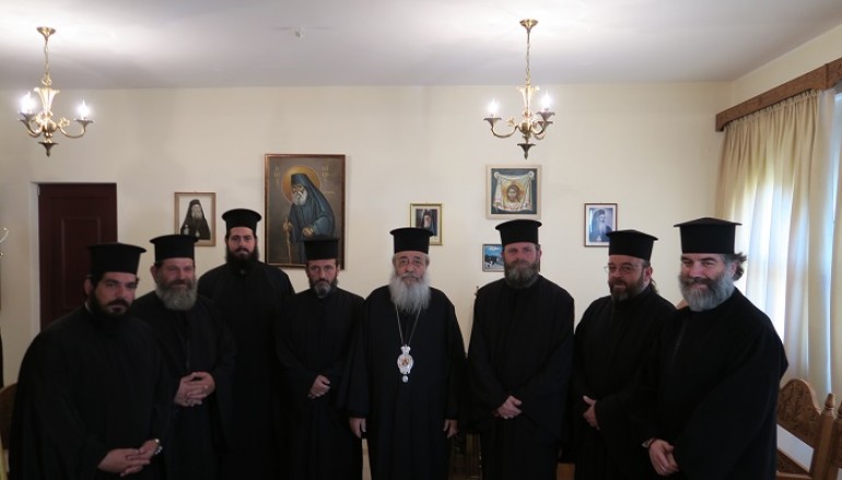 Οικονομική ενίσχυση στους αμίσθους Ιερείς της Ι. Μ. Φθιώτιδος (ΦΩΤΟ)