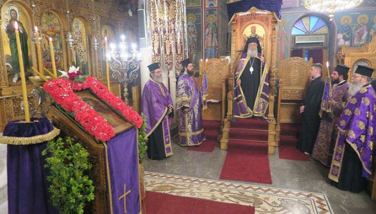 Η Ακολουθία του Νυμφίου στην Ι. Μητρόπολη Φθιώτιδος (ΦΩΤΟ)
