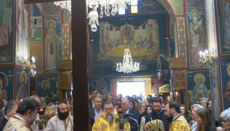 Η Κυριακή της Σταυροπροσκυνήσεως στην Ι. Μ. Κηφισίας (ΦΩΤΟ)