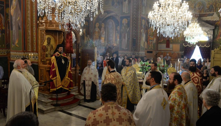 Εσπερινός στην Καλαμάτα για τους Μεσσηνίους Αγίους (ΦΩΤΟ)