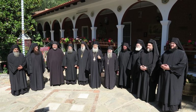 Εκλογές για την ανάδειξη νέων Ηγουμενοσυμβούλων στην Ι. Μονή Αγάθωνος (ΦΩΤΟ)