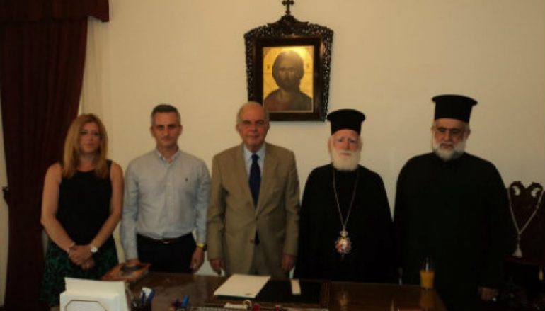 Στον Αρχιεπίσκοπο Κρήτης Ειρηναίο ο Δήμαρχος Ηρακλείου