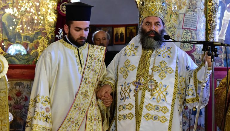 Χειροτονία Διακόνου από τον Μητροπολίτη Λαγκαδά (ΦΩΤΟ)