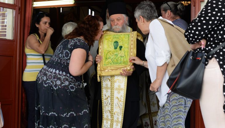 Η Παναγία Βουλκανιώτισσα επέστρεψε στο θρόνο της (ΦΩΤΟ)