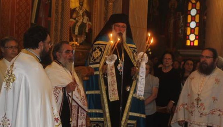 Αρχιερατικός εσπερινός του Αγίου Πνεύματος στην Κέρκυρα (ΦΩΤΟ)
