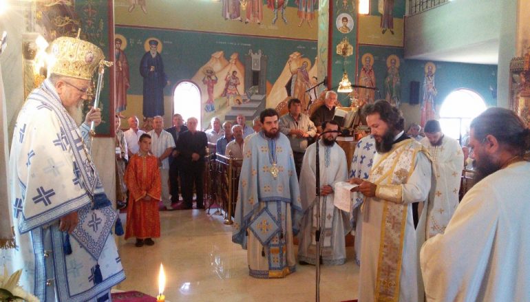 Χειροτονία πρεσβυτέρου από τον Μητροπολίτη Αιτωλίας (ΦΩΤΟ)