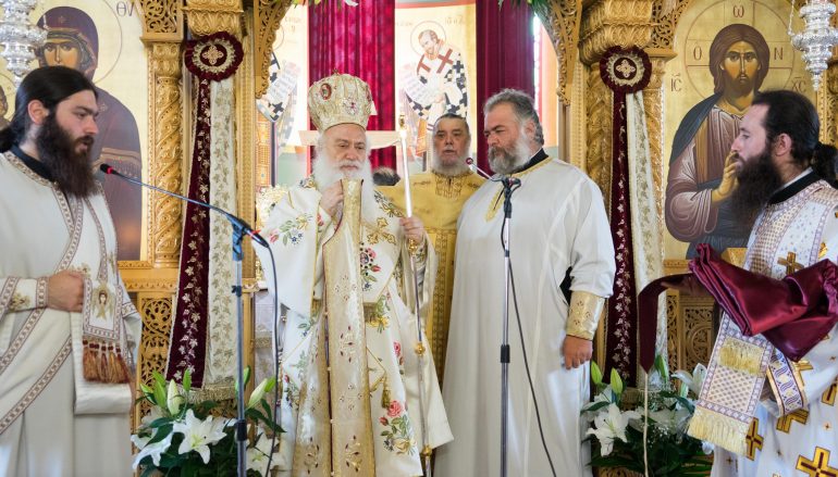 Χειροτονία πρεσβυτέρου από το Μητροπολίτη Βεροίας (ΦΩΤΟ)