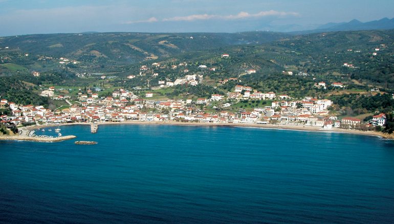 Την πολιούχο της Παναγία Τριχερούσα θα εορτάσει η Φοινικούντα