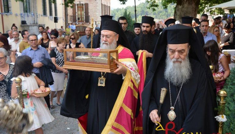 Πολυαρχιερατικός εσπερινός και υποδοχή Ι. Λειψάνου στη Δημητσάνα (ΦΩΤΟ)