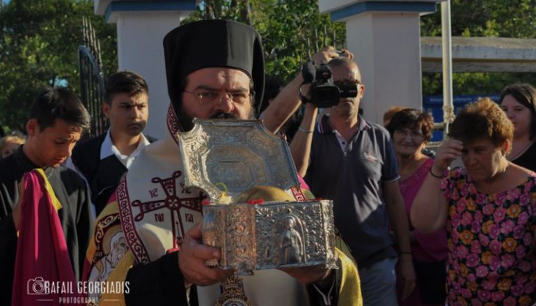 Υποδοχή της Τιμίας Κάρας της Αγ. Ελένης στην Ι. Μ. Μαρωνείας (ΦΩΤΟ)