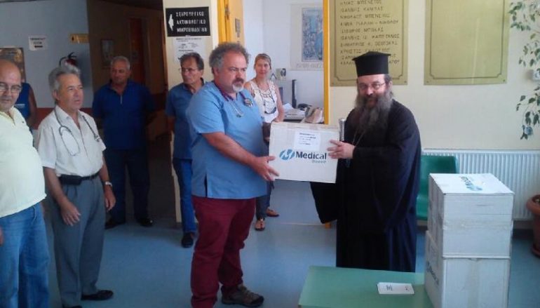 Φαρμακευτική βοήθεια της Ι. Μ. Χίου στους πυρόπληκτους (ΦΩΤΟ)