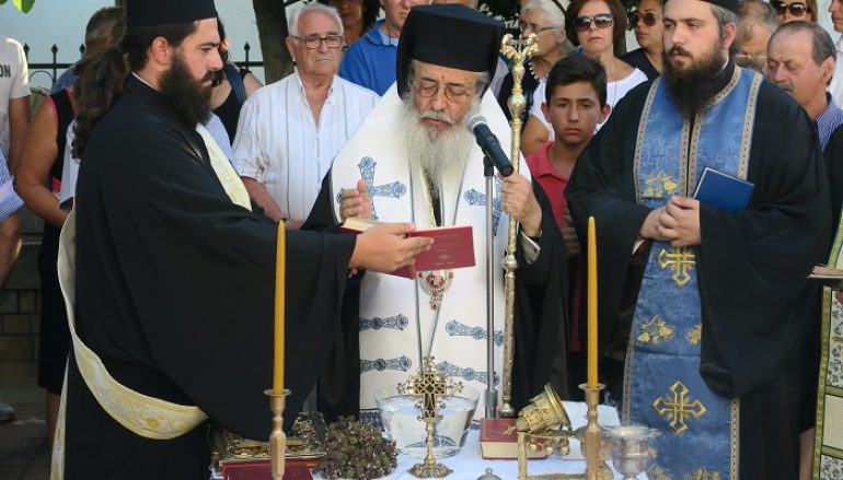 Θεμελίωση Πνευματικού κέντρου στη Γλύφα Φθιώτιδος (ΦΩΤΟ)