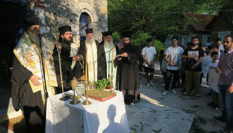 Αγιασμός στις Κατασκηνώσεις της Ι. Μ. Φθιώτιδος (ΦΩΤΟ)