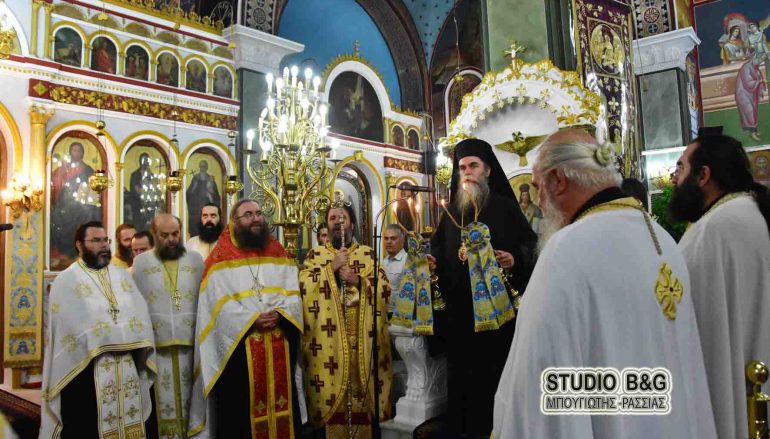Εσπερινός της Τιμίας Ζώνης στη Νέα Τίρυνθα Ναυπλίου (ΦΩΤΟ – ΒΙΝΤΕΟ)