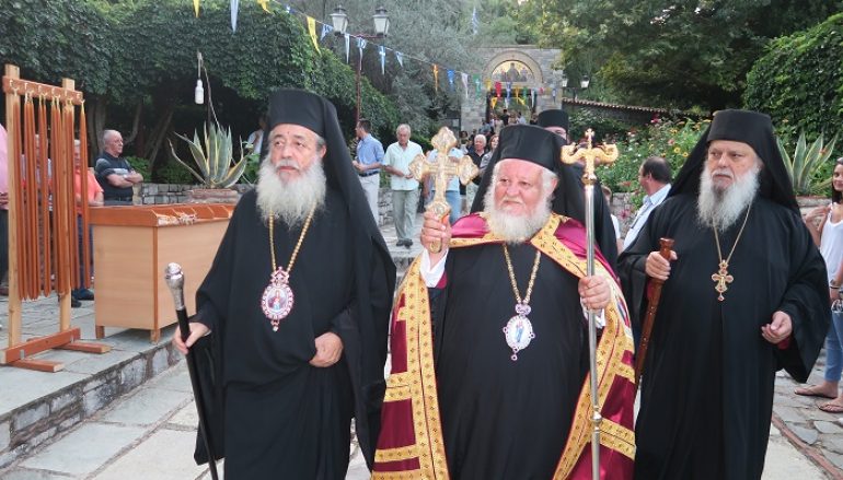 Εορτασμός της Μεταμορφώσεως στην Ι. Μ. Φθιώτιδος (ΦΩΤΟ)