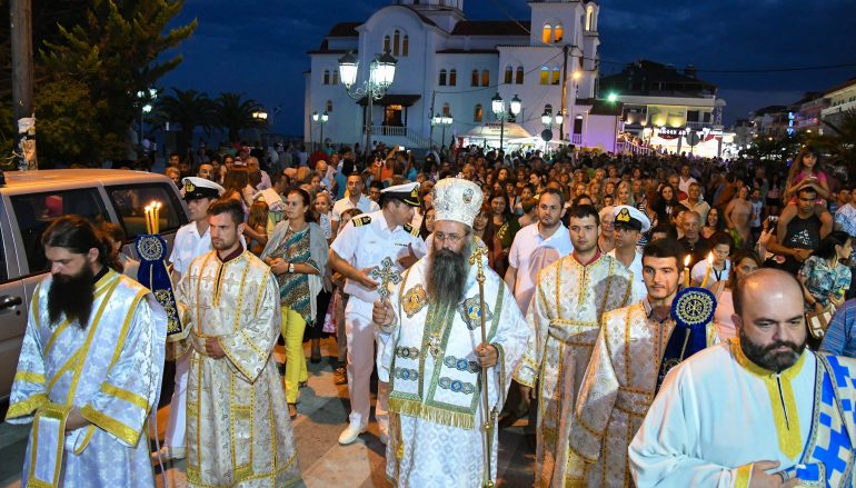 Λιτανεία της Παναγίας Τριχερούσας στην Παραλία Κατερίνης (ΦΩΤΟ)