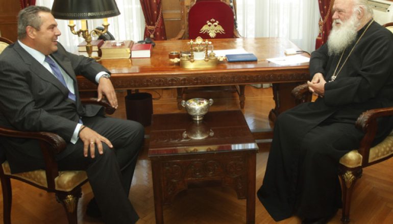 Να υπάρξει διάλογος από μηδενική βάση συμφώνησαν Αρχιεπίσκοπος και Υπουργός Αμύνης (ΦΩΤΟ-ΒΙΝΤΕΟ)
