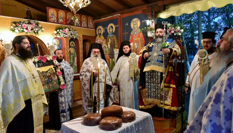 Αρχιερατικός εσπερινός στο Προσκύνημα της «Παναγίας Περπατούσης» Ηρακλείου Λαγκαδά