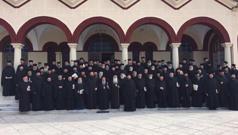 Ιερατική Σύναξη στην Ι. Μ. Λαρίσης (ΦΩΤΟ)