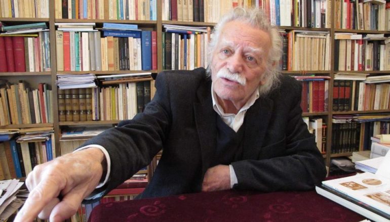 Μανώλης Γλέζος: «Είναι να κλαίει και να γελάει κανείς με αυτά που λέει ο Νίκος Φίλης»