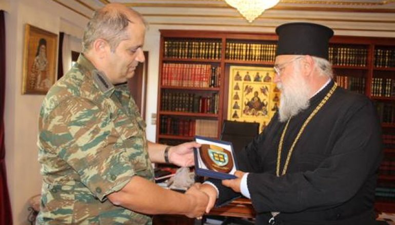 Επίσκεψη του Διοικητή της VIII Ταξιαρχίας στον Μητροπολίτη Κερκύρας (ΦΩΤΟ)