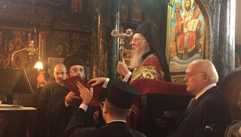 Ο Οικουμενικός Πατριάρχης στον Ι. Ναό Αγίου Δημητρίου Ξυλόπορτας (ΦΩΤΟ)