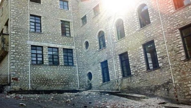 Ζημιές στην ιστορική Μονή Βελλάς από τον σεισμό (ΦΩΤΟ)