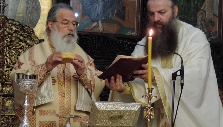Η Θ. Λειτουργία του Αγ. Ιακώβου του Αδελφοθέου από τον Μητροπολίτη πρ. Άρτης (ΦΩΤΟ)