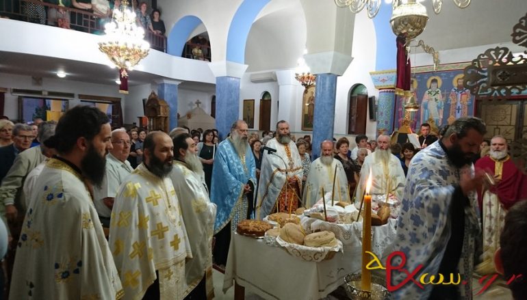 Πανηγυρικός εσπερινός του Αποστόλου Θωμά στο Αγρίνιο (ΦΩΤΟ)