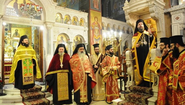 Μέγας Εσπερινός Χριστουγέννων στην Ι.Μ. Νέας Ιωνίας (ΦΩΤΟ)