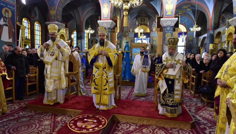 Αρχιερατικό Συλλείτουργο για την εορτή του Αγίου Νικολάου στην Λάρισα (ΦΩΤΟ)