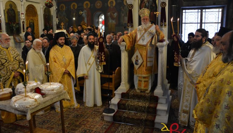 Με λαμπρότητα πανηγύρισε ο Ιερός Ναός Αγίας Βαρβάρας Τρίπολης (ΦΩΤΟ)