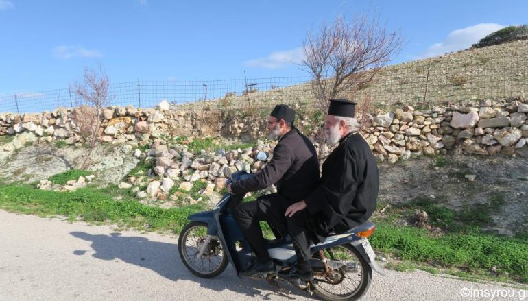 Ο Μητροπολίτης Σύρου στην Κίμωλο (ΦΩΤΟ)