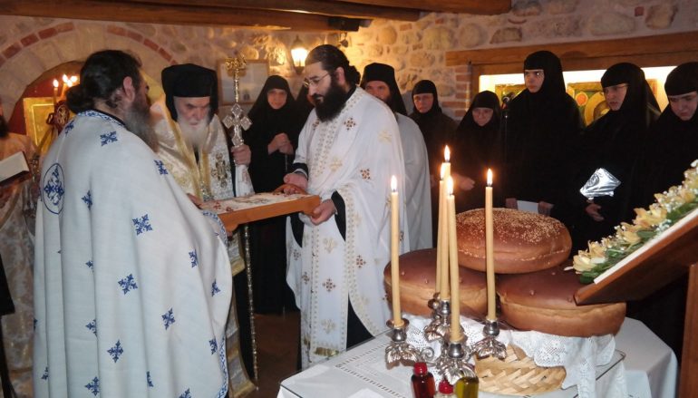 Πανηγυρικός Εσπερινός στην Ι.Μ. Ρουσσάνου Μετεώρων (ΦΩΤΟ)
