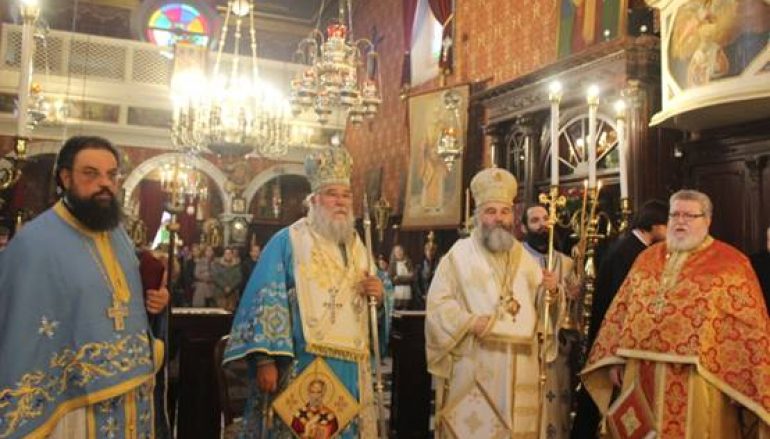 Δισαρχιερατικό Συλλείτουργο για τον Άγιο Νικόλαο στην Κέρκυρα (ΦΩΤΟ)