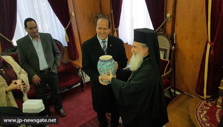 Ο Δήμαρχος Ιεροσολύμων επισκέφθηκε τον οικείο Πατριάρχη (ΦΩΤΟ)