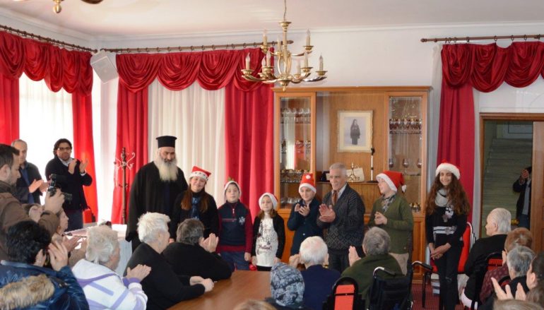 Θεατρική παράσταση στο Εκκλησιαστικό Γηροκομείο της Ι.Μ. Κίτρους (ΦΩΤΟ)