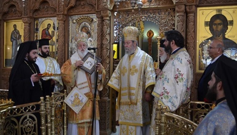 Αρχιερατικό συλλείτουργο παρουσία της Παναγίας Μαλεβής στην Κύπρο (ΦΩΤΟ)